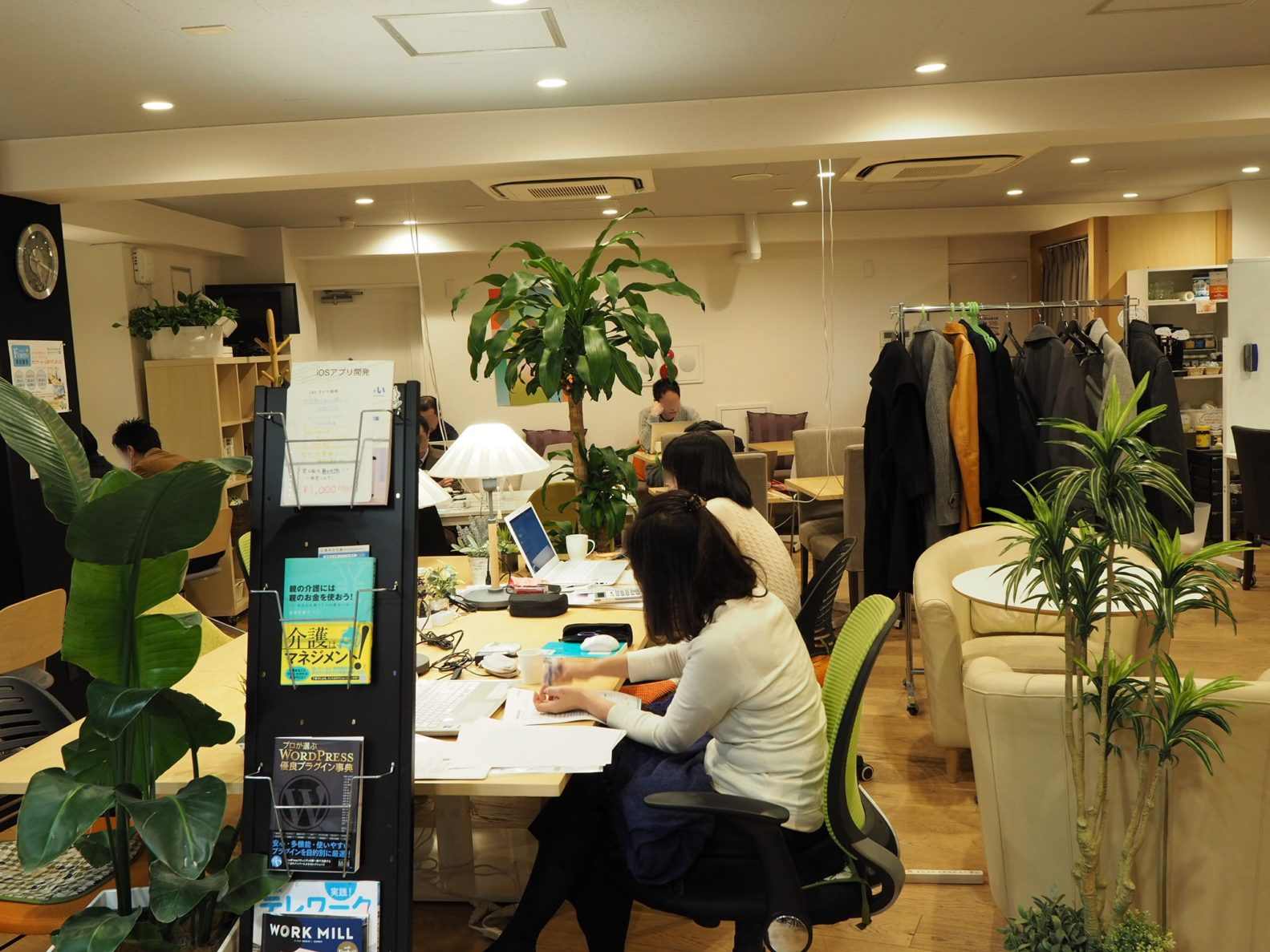 池袋 Open Office Forest に行ってみた 実家レベルの充実サービスがあった コワーキングスペース探訪 Vol 3 Workship Magazine ワークシップマガジン