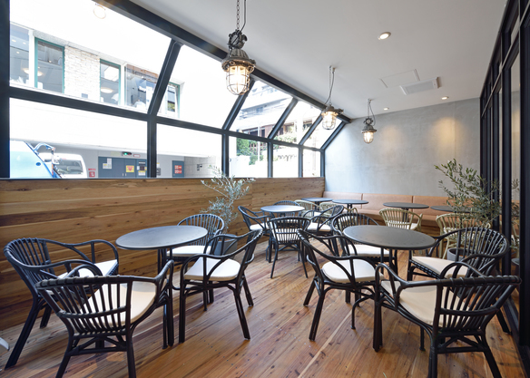 TIMES CAFEの窓際エリア